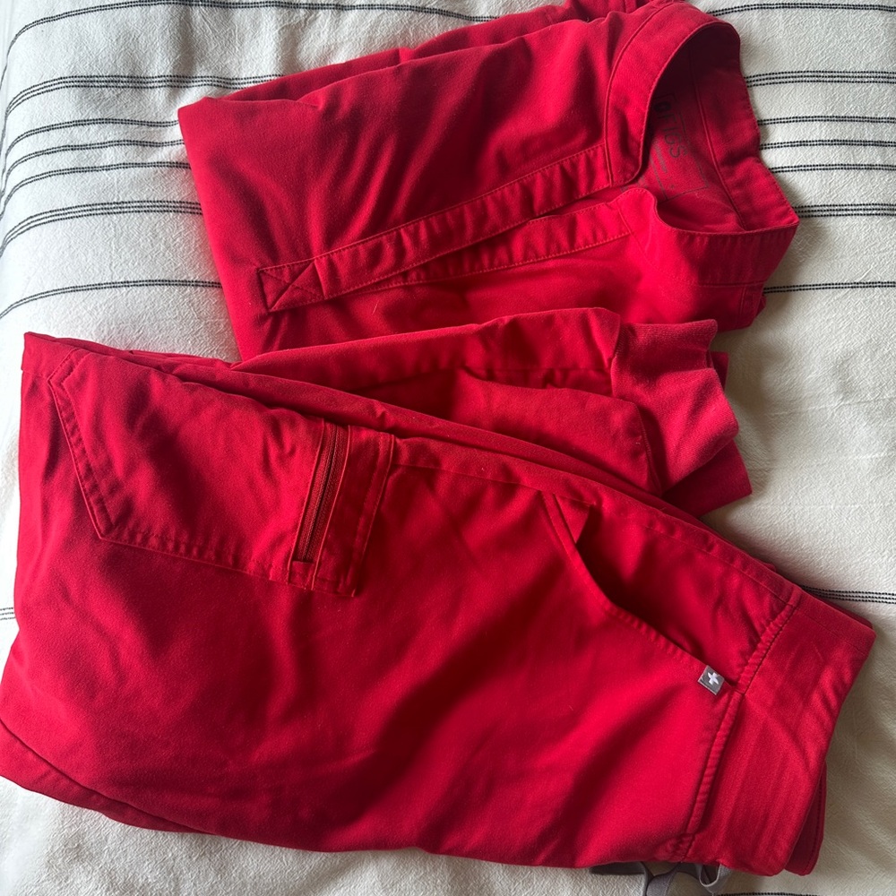 Figs Bright Red scrub set